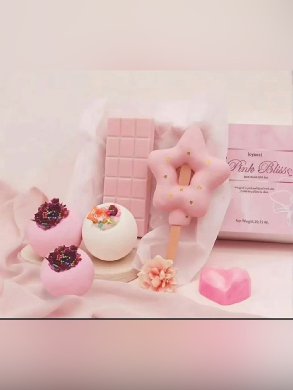 Joynest Pink Bliss Bath & Body Gift Spa  Set - Pink Bath Bombs & Soaps